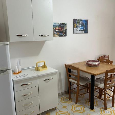 Ferienwohnung Il Girasole Torre dell'Orso Exterior foto