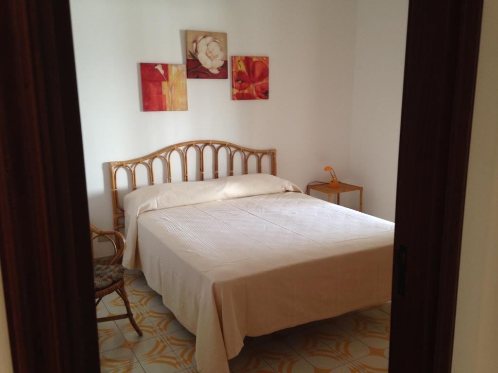 Ferienwohnung Il Girasole Torre dell'Orso Exterior foto