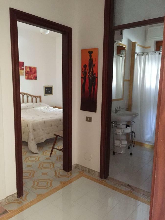 Ferienwohnung Il Girasole Torre dell'Orso Exterior foto